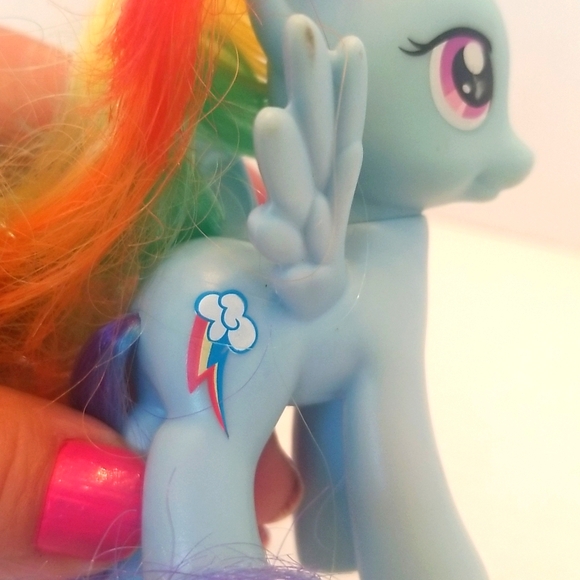 My Little Pony MLP G4 Rainbow Dash - Picture 6 of 8